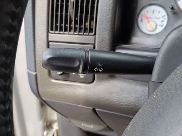 Thumbnail: 2005 Dodge Ram 2500 - 26