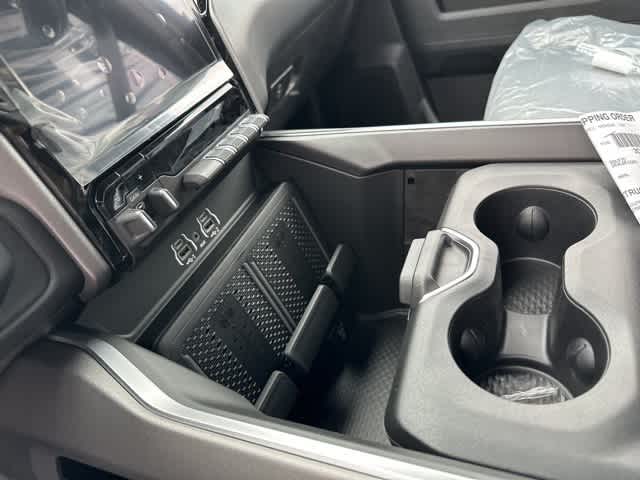 Thumbnail: 2026 RAM 2500 - 9