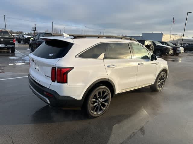 Thumbnail: 2021 Kia Sorento - 25