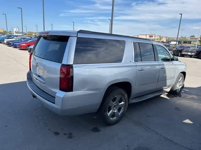 Thumbnail: 2015 Chevrolet Suburban - 21