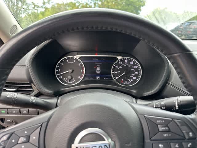 Thumbnail: 2021 Nissan Sentra - 5
