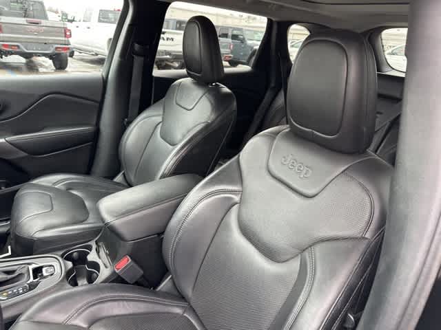 Thumbnail: 2019 Jeep Cherokee - 4