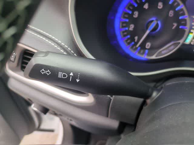 Thumbnail: 2026 Chrysler Pacifica - 27