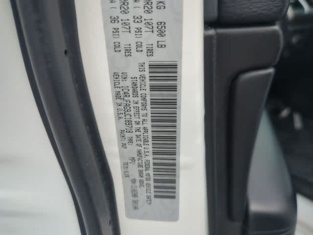 Thumbnail: 2018 Jeep Grand Cherokee - 35