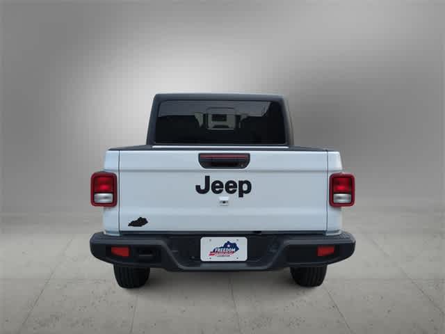 Thumbnail: 2025 Jeep Gladiator - 7