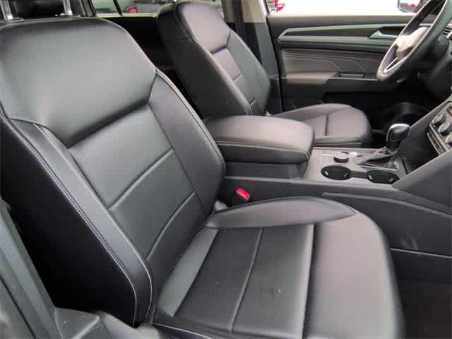 Thumbnail: 2021 Volkswagen Atlas - 22