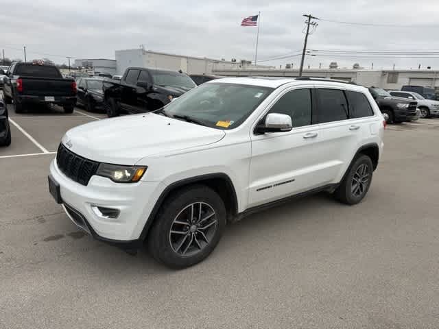 Thumbnail: 2017 Jeep Grand Cherokee - 18