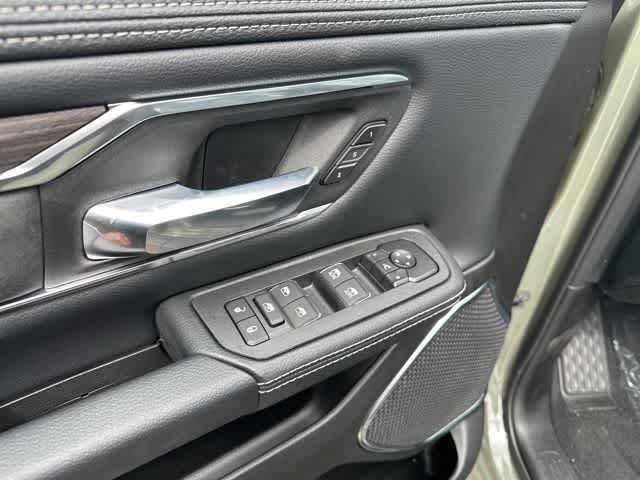 Thumbnail: 2026 RAM 1500 - 8