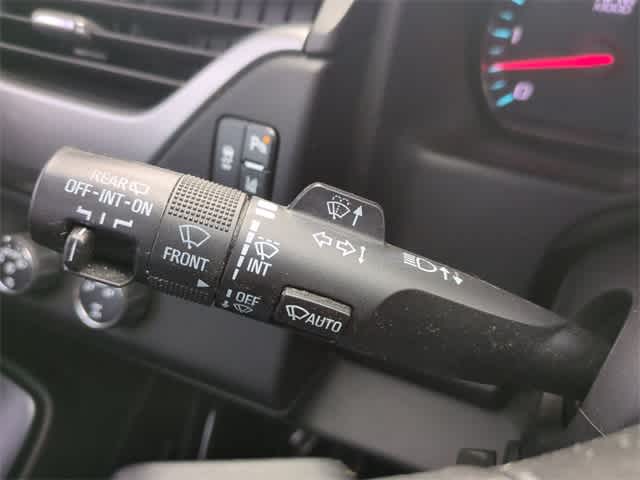 Thumbnail: 2015 Chevrolet Tahoe - 26