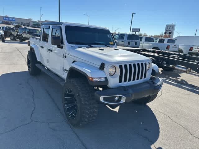 Thumbnail: 2021 Jeep Gladiator - 23