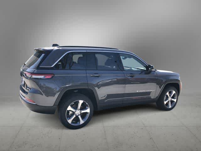 Thumbnail: 2026 Jeep Grand Cherokee - 7