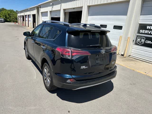 Thumbnail: 2018 Toyota RAV4 - 19