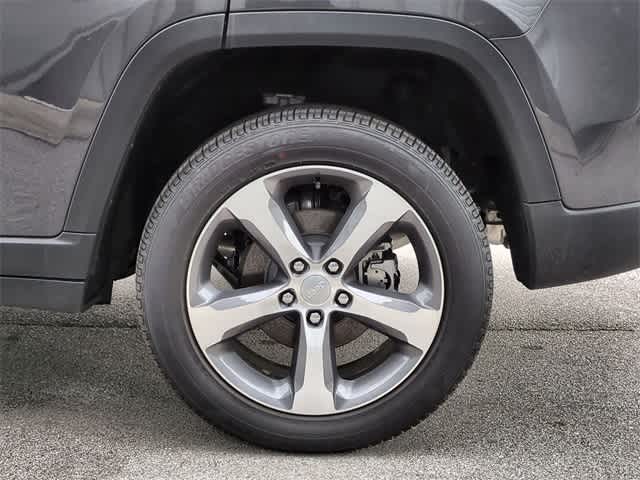 Thumbnail: 2025 Jeep Grand Cherokee - 14