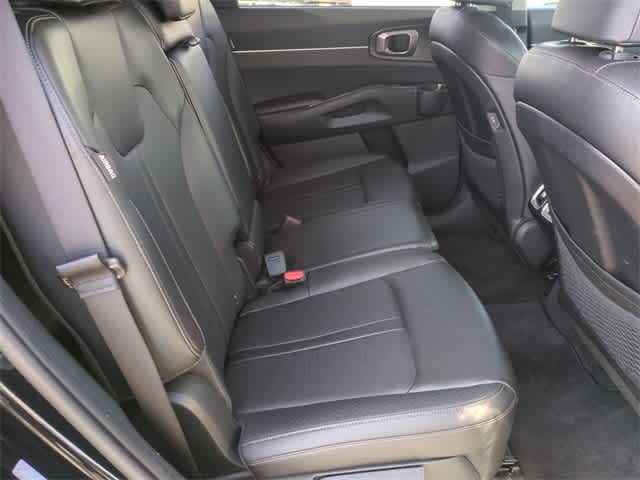 Thumbnail: 2024 Kia Sorento - 20