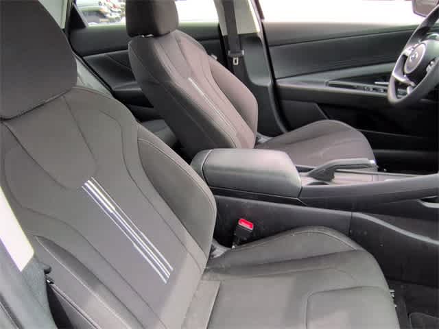 Thumbnail: 2023 Hyundai Elantra - 20