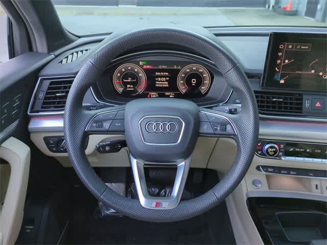 Thumbnail: 2025 Audi Q5 - 24