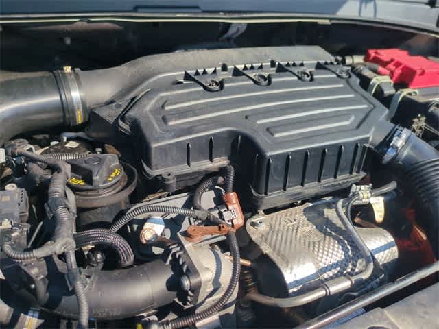 Thumbnail: 2021 Jeep Renegade - 15