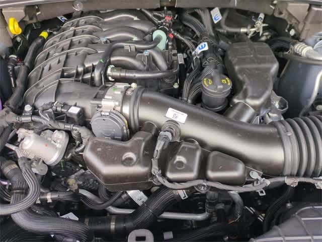 Thumbnail: 2025 Jeep Grand Cherokee L - 15