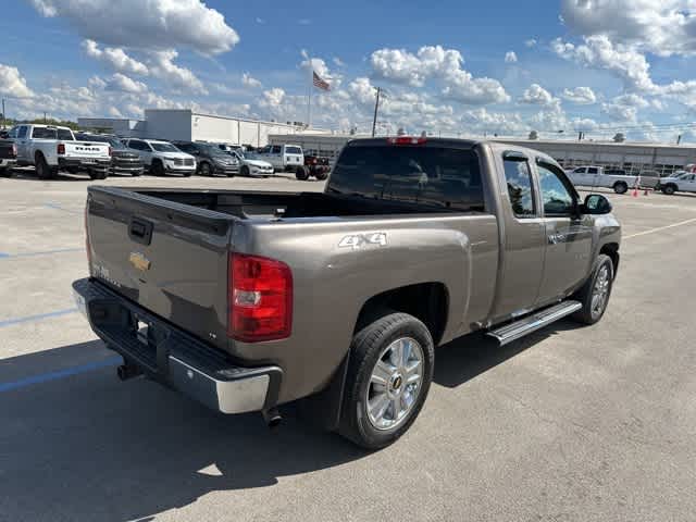 Thumbnail: 2012 Chevrolet Silverado 1500 - 19
