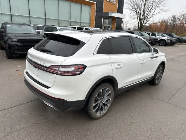 Thumbnail: 2022 Lincoln Nautilus - 24