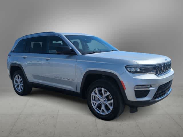 Thumbnail: 2022 Jeep Grand Cherokee - 2