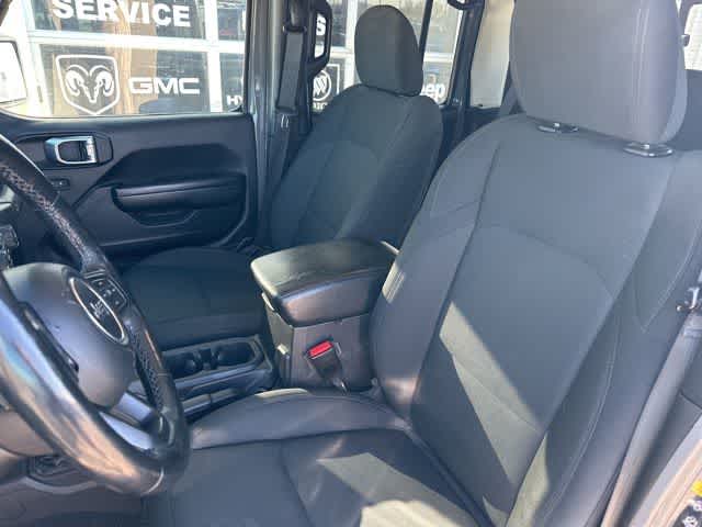 Thumbnail: 2021 Jeep Gladiator - 4