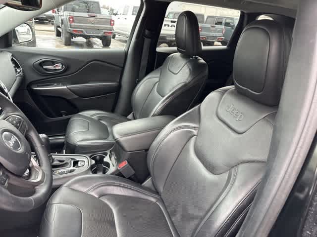 Thumbnail: 2019 Jeep Cherokee - 3