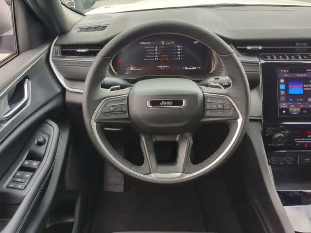 Thumbnail: 2026 Jeep Grand Cherokee - 24