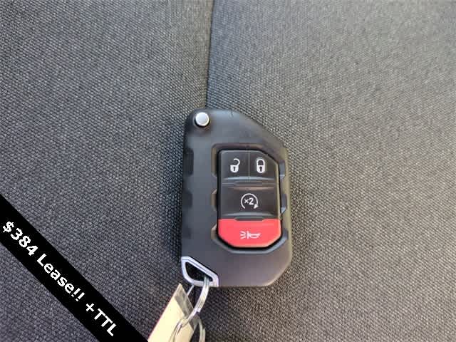 Thumbnail: 2026 Jeep Wrangler - 36