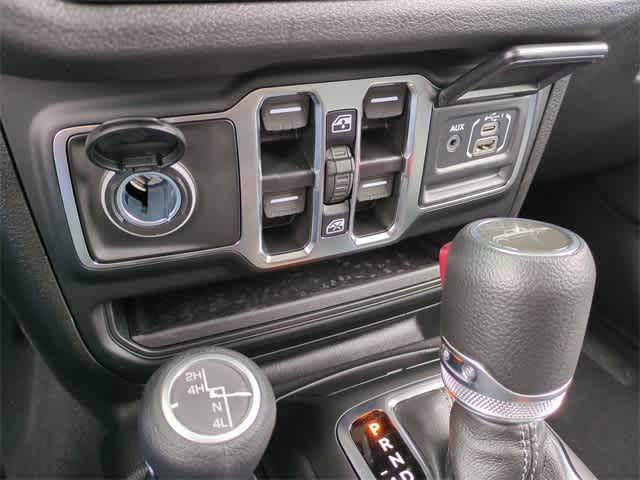 Thumbnail: 2025 Jeep Gladiator - 31