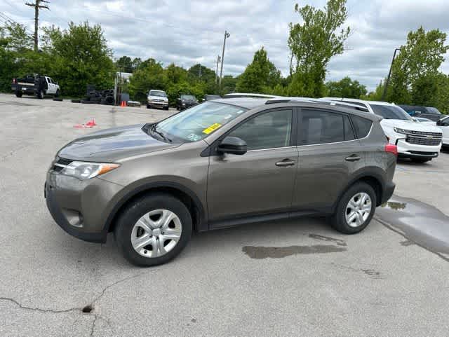 Thumbnail: 2014 Toyota RAV4 - 12