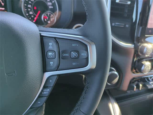 Thumbnail: 2026 RAM 1500 - 25