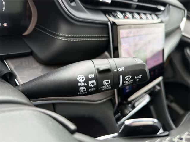 Thumbnail: 2025 Jeep Grand Cherokee L - 28