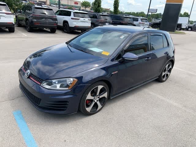 Thumbnail: 2017 Volkswagen Golf - 9