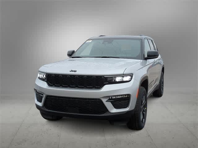 Thumbnail: 2025 Jeep Grand Cherokee - 2