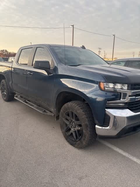 Thumbnail: 2021 Chevrolet Silverado 1500 - 3
