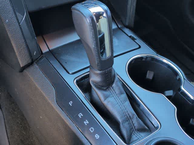 Thumbnail: 2017 Ford Explorer - 31