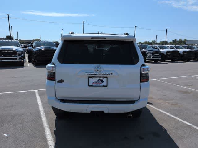 Thumbnail: 2019 Toyota 4Runner - 7