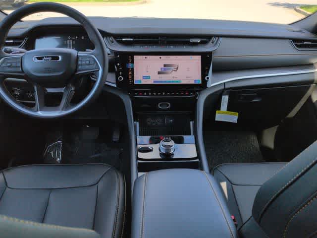 Thumbnail: 2026 Jeep Grand Cherokee - 16