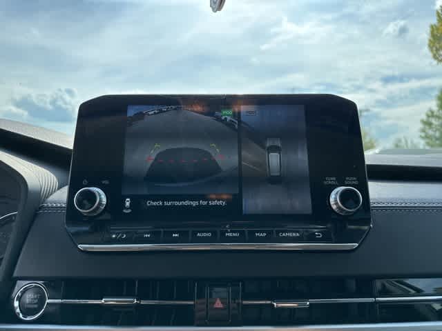 Thumbnail: 2022 Mitsubishi Outlander - 7