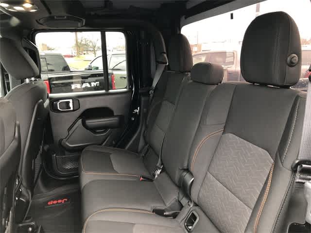 Thumbnail: 2023 Jeep Gladiator - 27