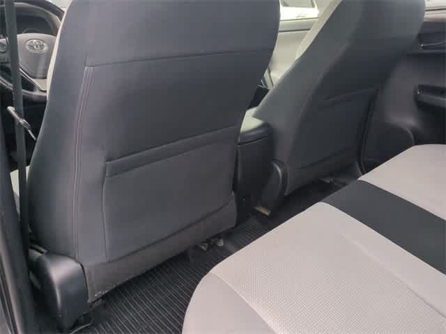 Thumbnail: 2017 Toyota RAV4 - 18