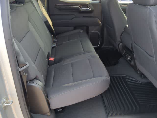 Thumbnail: 2022 Chevrolet Silverado 1500 - 21