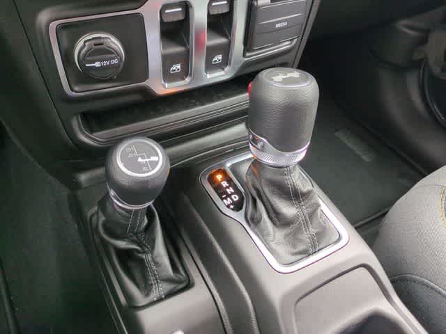 Thumbnail: 2026 Jeep Wrangler - 32