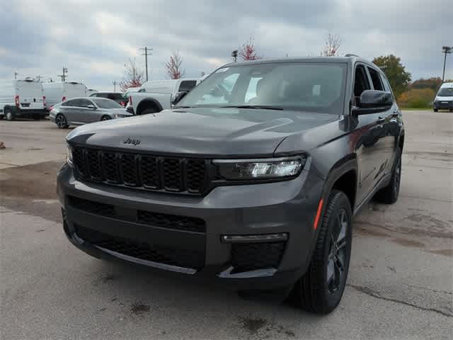 Thumbnail: 2025 Jeep Grand Cherokee L - 11