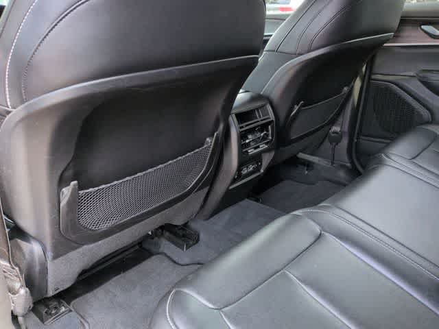 Thumbnail: 2023 Jeep Grand Cherokee - 18