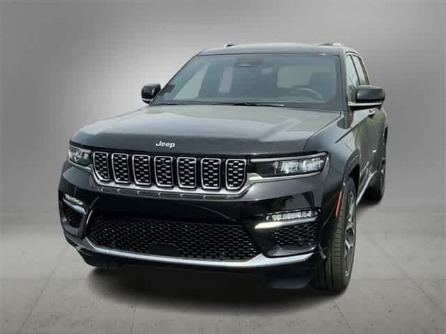 Thumbnail: 2023 Jeep Grand Cherokee - 3