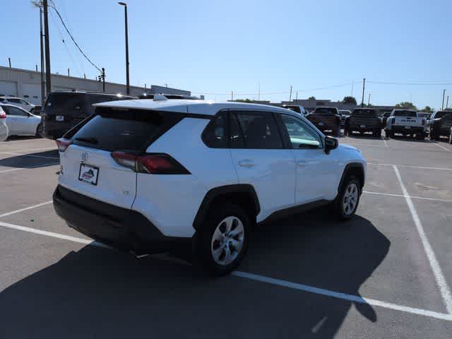 Thumbnail: 2023 Toyota RAV4 - 8