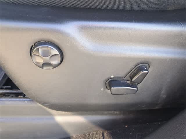 Thumbnail: 2021 Jeep Grand Cherokee - 18