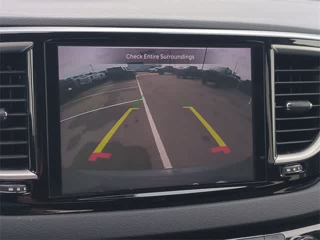 Thumbnail: 2023 Chrysler Pacifica - 27